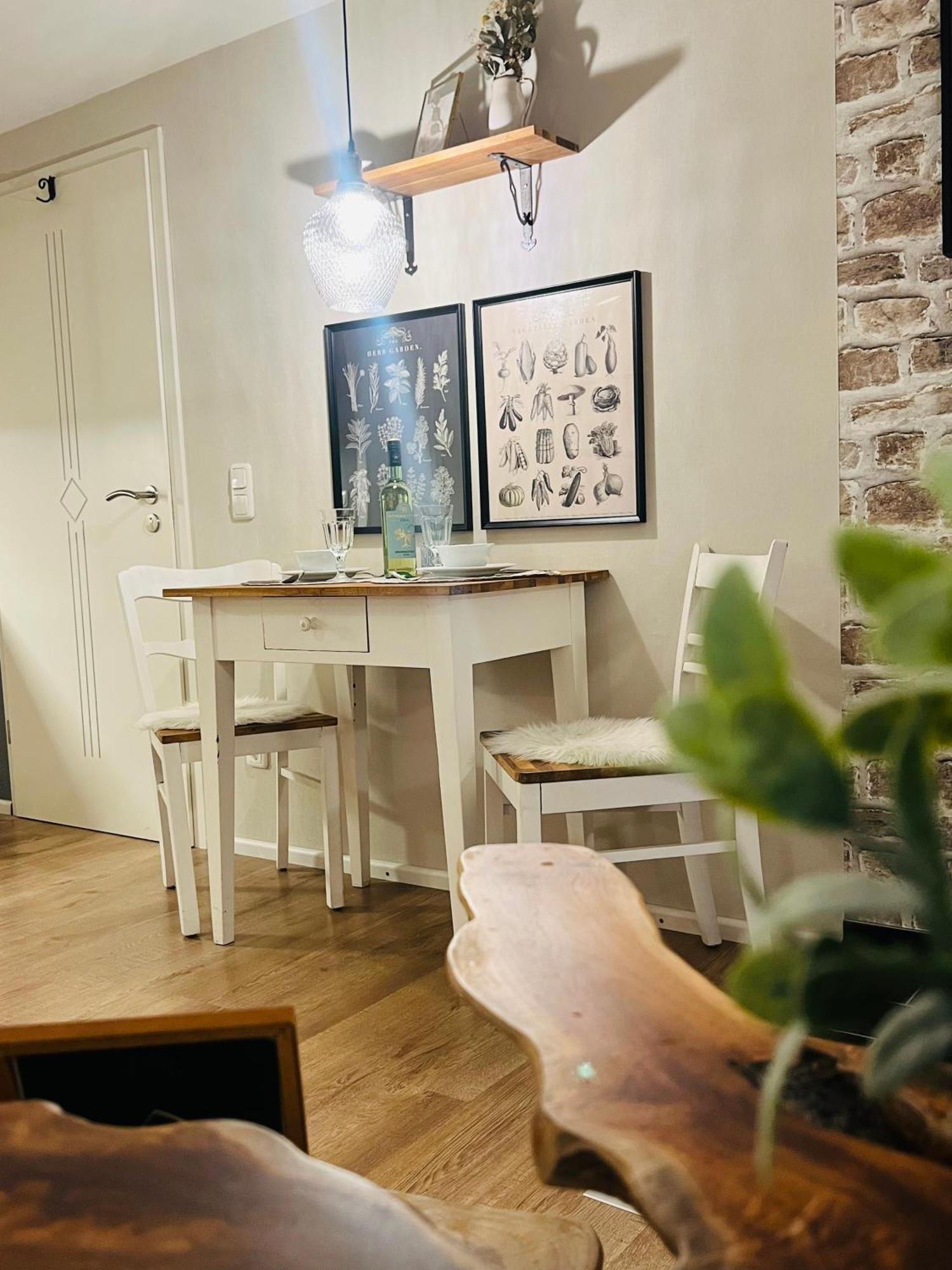 Ferienwohnung Palatina Heuchelheim-Klingen Exteriér fotografie