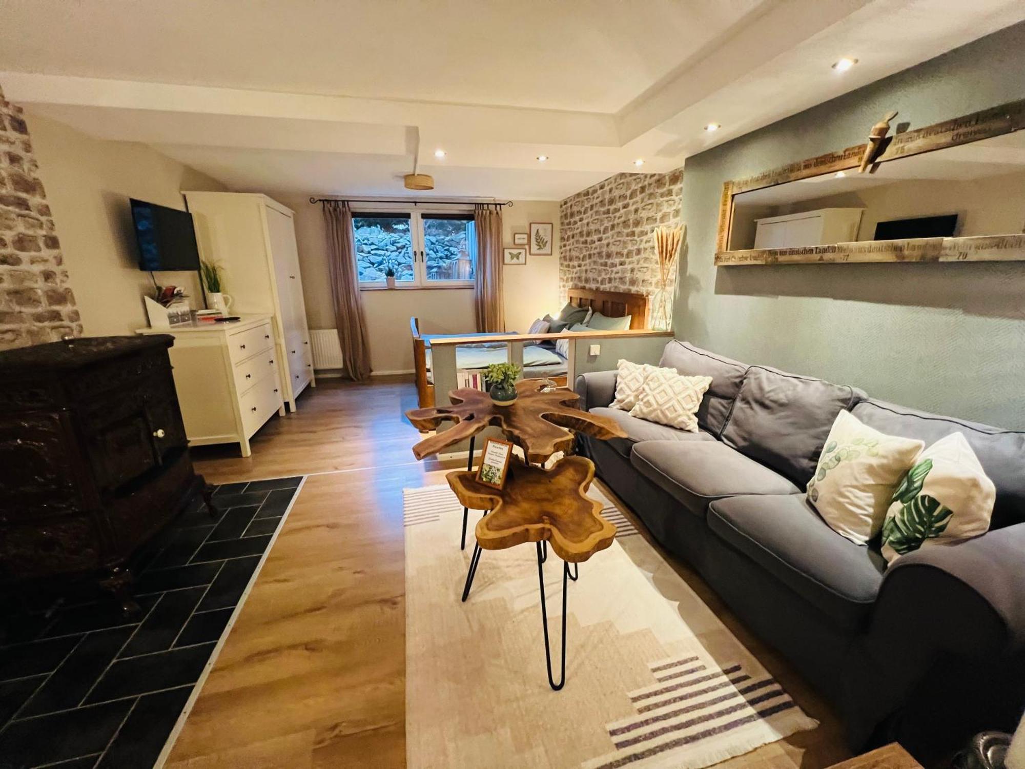 Ferienwohnung Palatina Heuchelheim-Klingen Exteriér fotografie